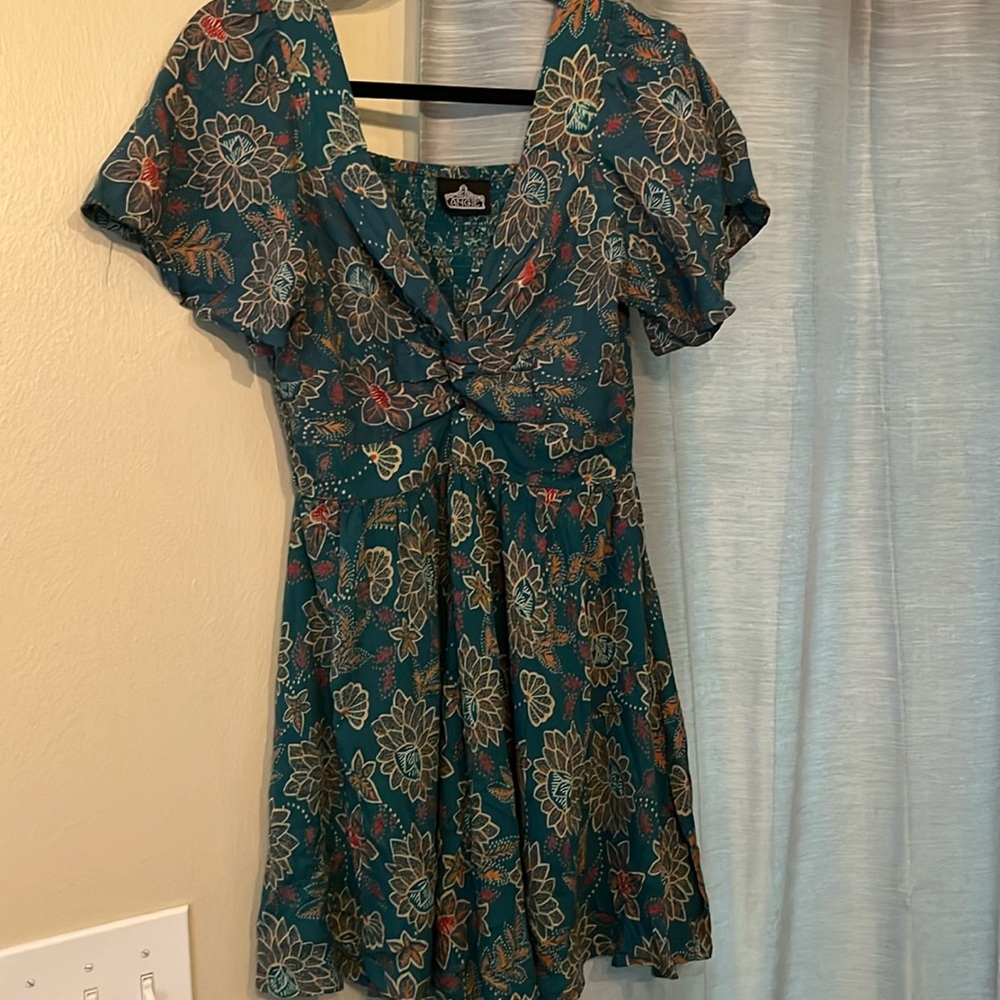 Size large summer dress
